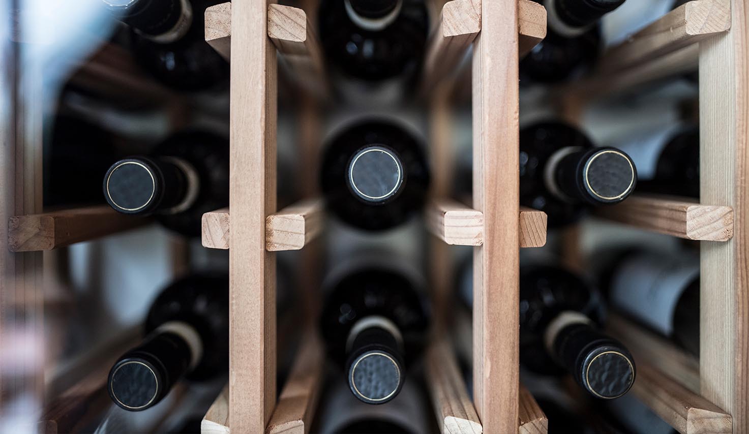 As melhores dicas para armazenar o seu vinho